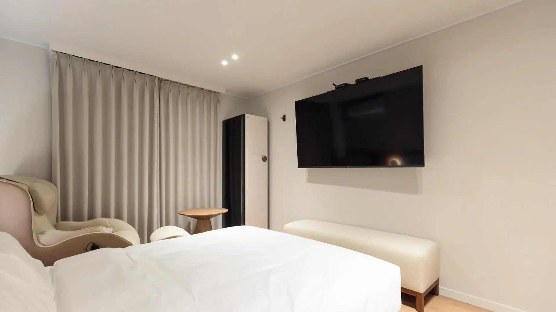 Aank Hotel Yeongdeungpo ソウル特別市