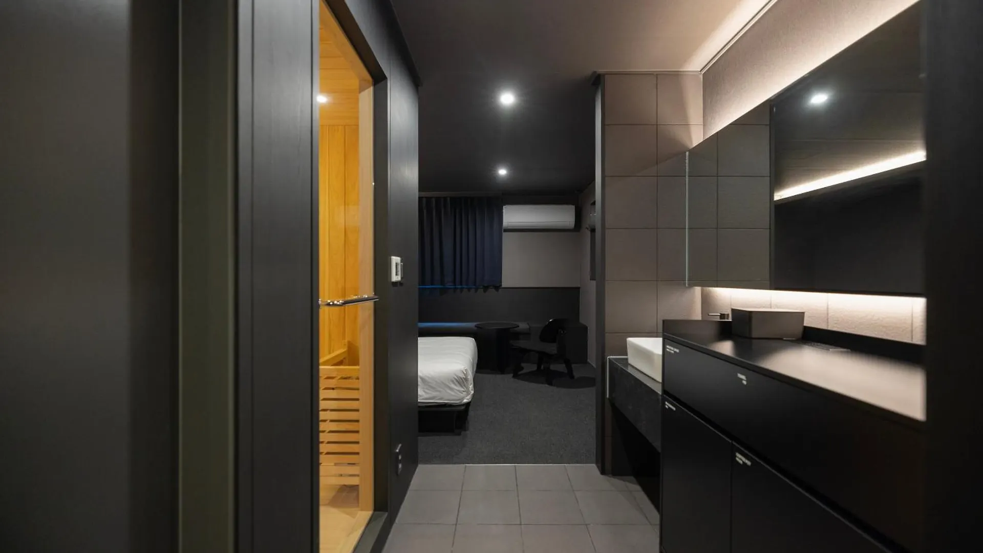 Aank Hotel Yeongdeungpo ソウル特別市 韓国