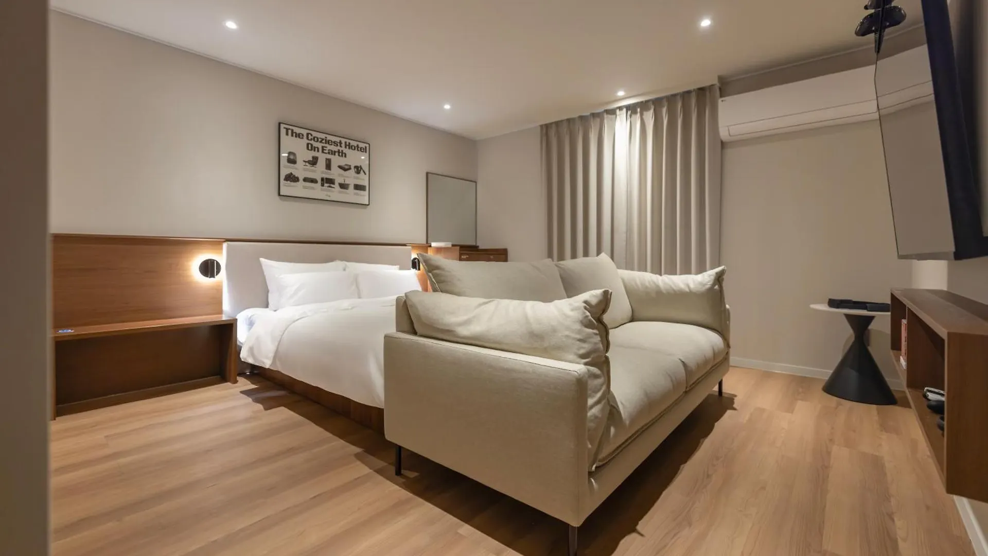 Aank Hotel Yeongdeungpo Seul